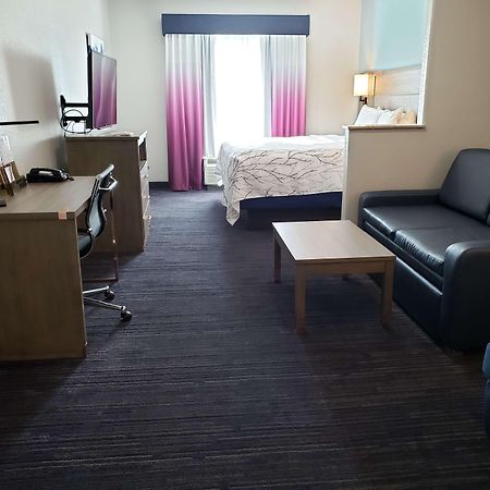 Best Western Plus San Antonio East Inn & Suites Экстерьер фото