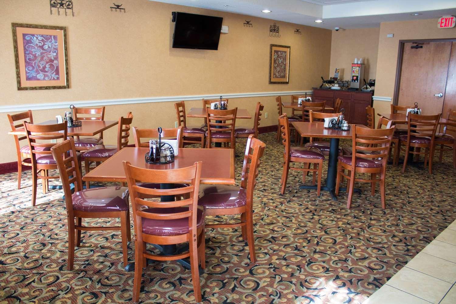 Best Western Plus San Antonio East Inn & Suites Экстерьер фото